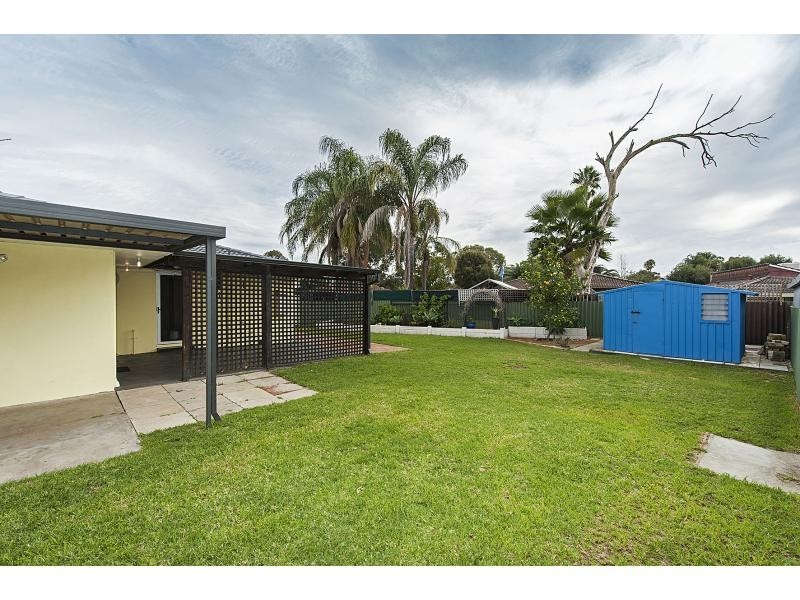 L2/3 Barlee Way, Beechboro WA 6063