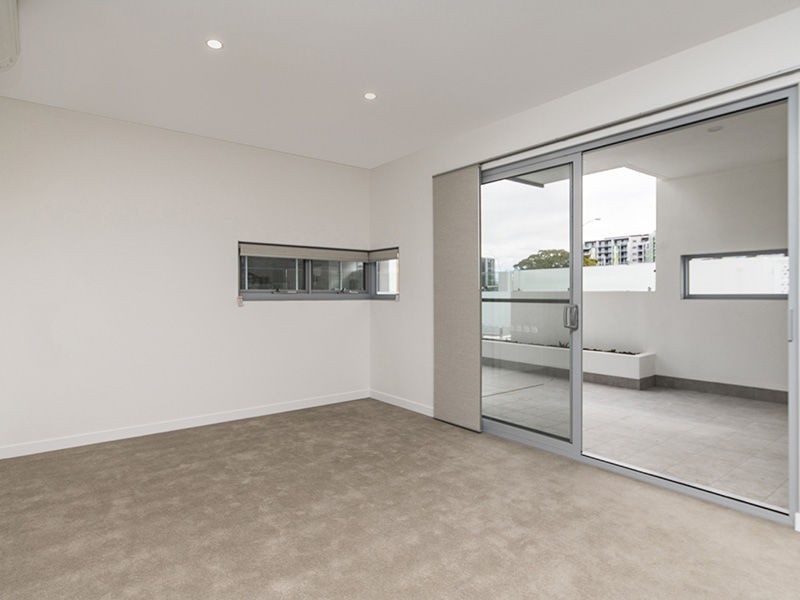 13/8 Hawksburn Road, Rivervale WA 6103