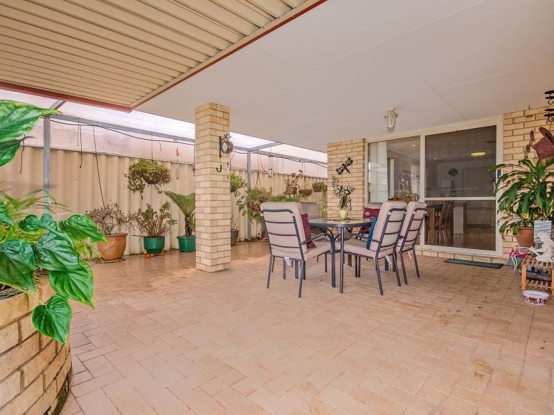 14 Nunton Place, Port Kennedy WA 6172