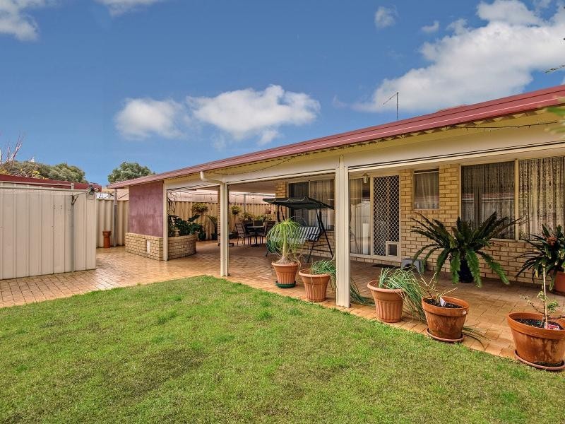 14 Nunton Place, Port Kennedy WA 6172