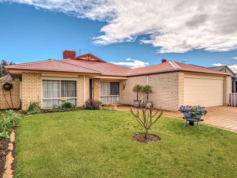 14 Nunton Place, Port Kennedy WA 6172
