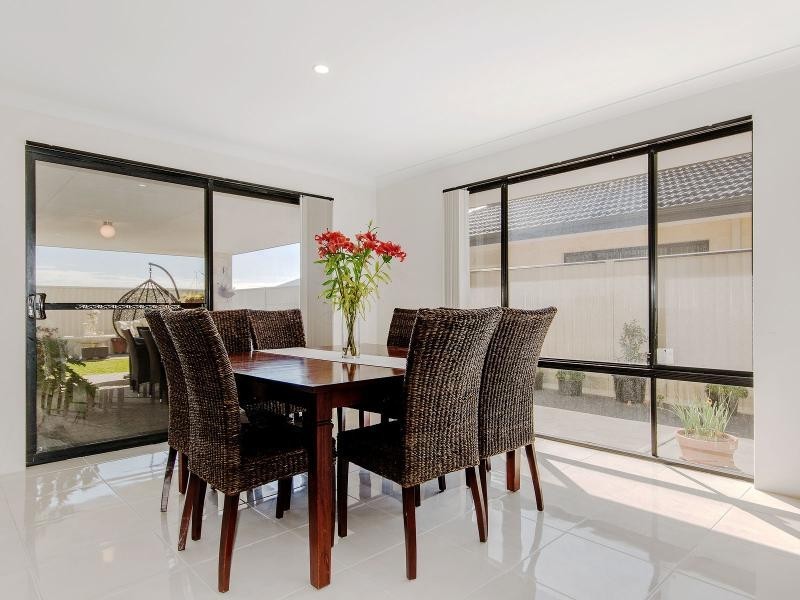 33 Bristlebird Approach, Baldivis WA 6171