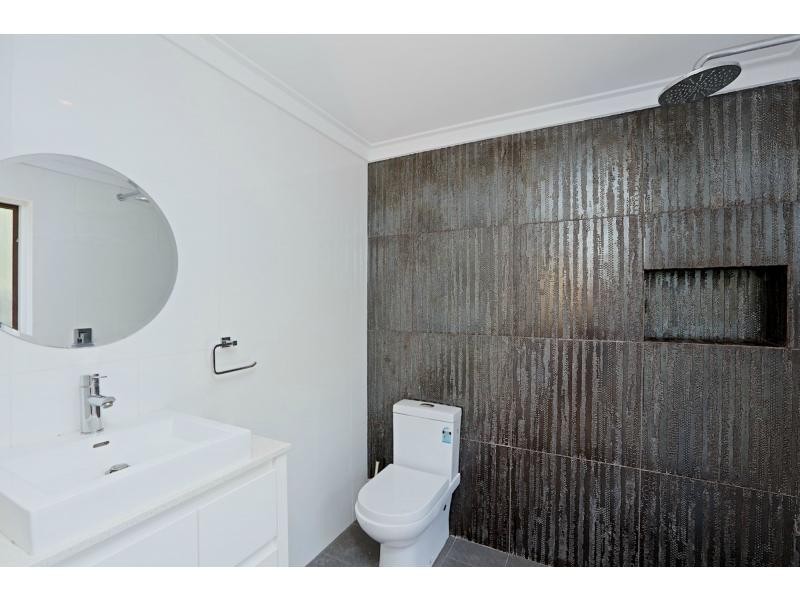 24 Doriot Way, Carine WA 6020