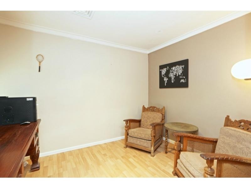 24 Doriot Way, Carine WA 6020