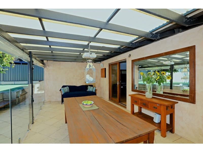 24 Doriot Way, Carine WA 6020