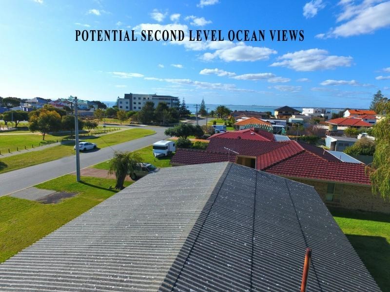 13 Shayne Street, Halls Head WA 6210