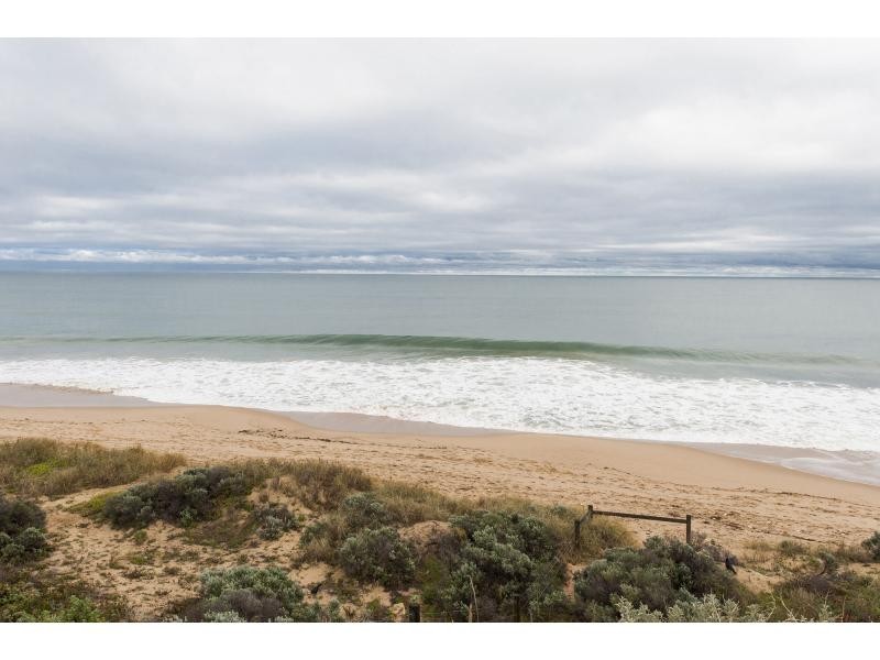 12 Acerosa Boulevard, Halls Head WA 6210