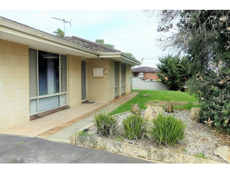 9 Scales Way, Spearwood WA 6163