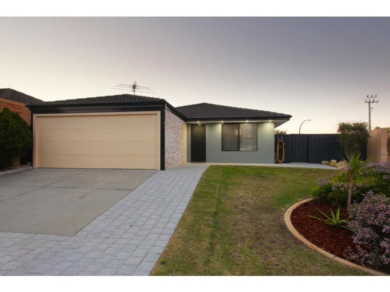 2 Ayr Way, Mindarie WA 6030