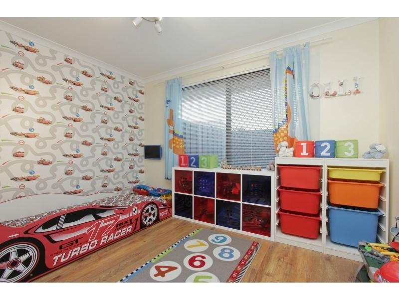 2 Ayr Way, Mindarie WA 6030