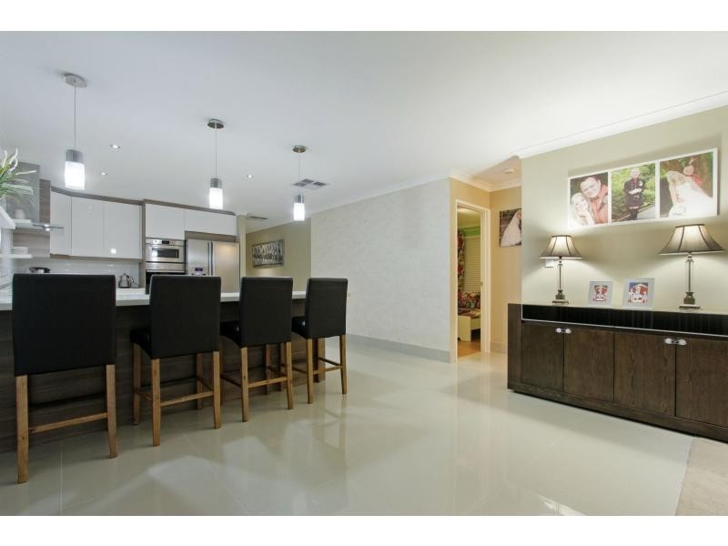 2 Ayr Way, Mindarie WA 6030