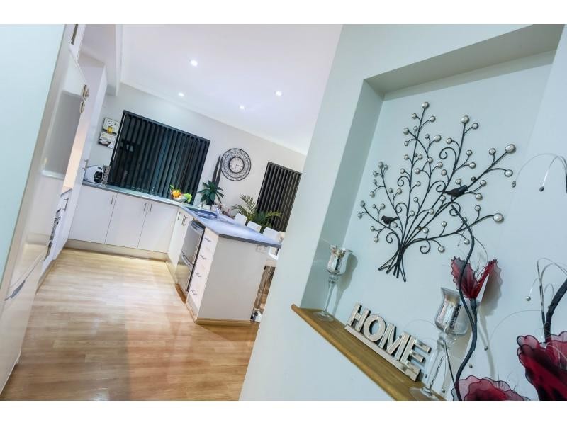 27 Trentham Road, Landsdale WA 6065