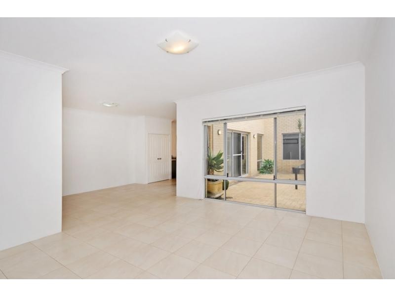 40 Salterforth Road, Butler WA 6036