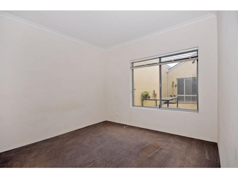 40 Salterforth Road, Butler WA 6036