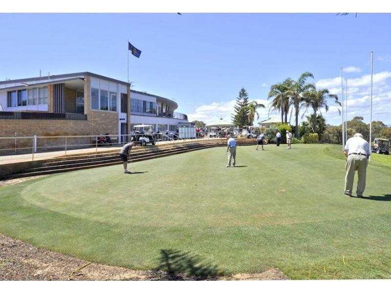 75B Leighton Road, Halls Head WA 6210
