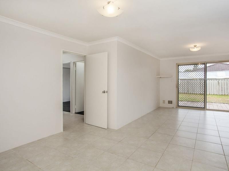 76 Viridian Drive, Banksia Grove WA 6031