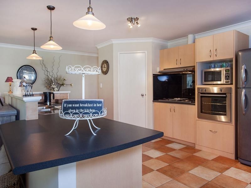 42 Burnett Drive, Clarkson WA 6030