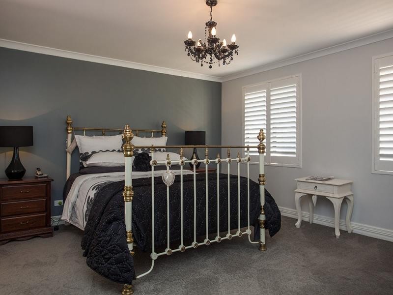 42 Burnett Drive, Clarkson WA 6030