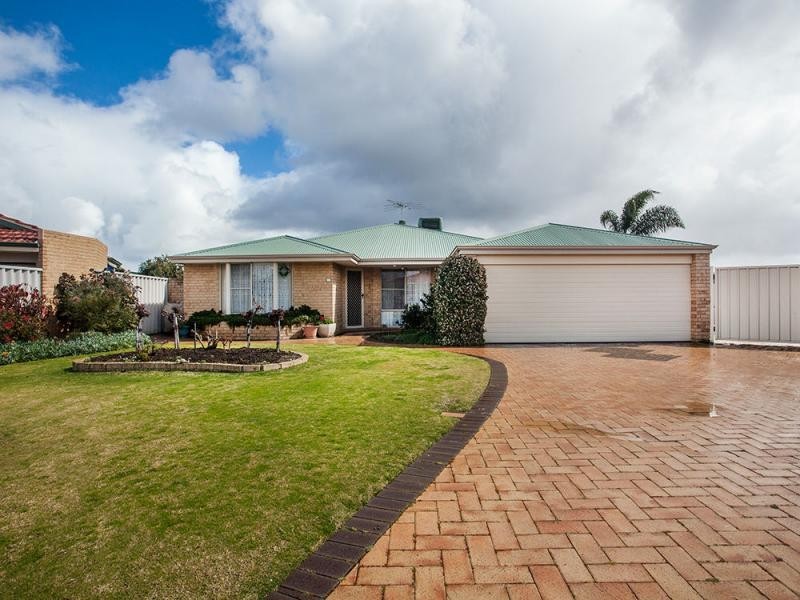 19 Danja Rise, Hocking WA 6065