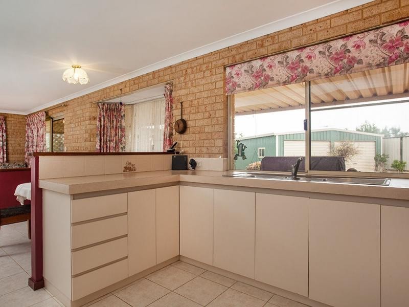 19 Danja Rise, Hocking WA 6065