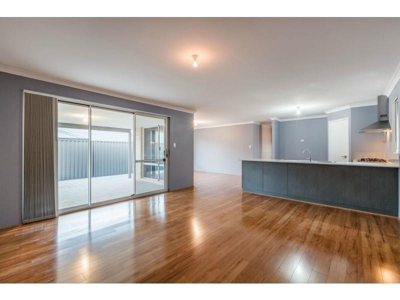 6 Torres Parade, Aveley WA 6069