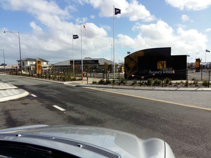 4 Birch Road, Aubin Grove WA 6164