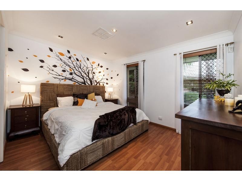 7 Darwinia Place, Greenwood WA 6024