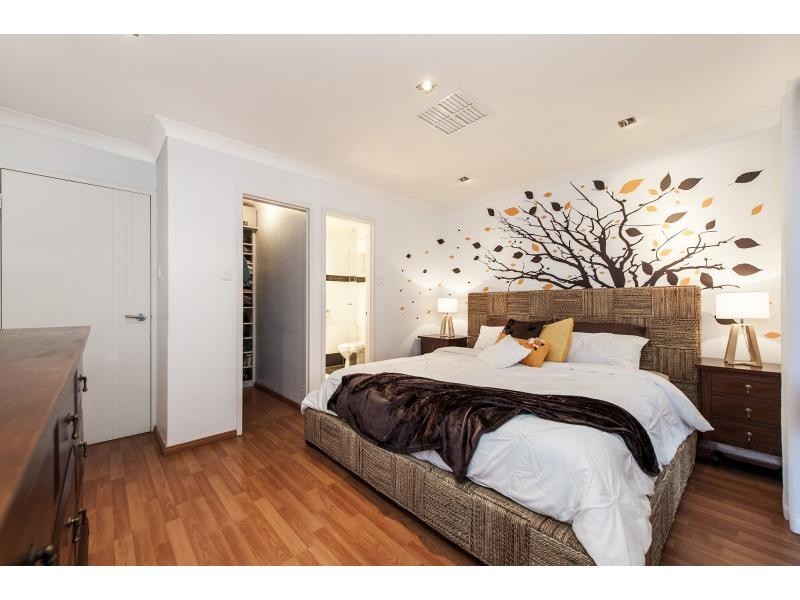 7 Darwinia Place, Greenwood WA 6024