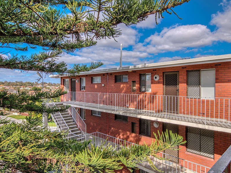 48/75 Phoenix Road, Spearwood WA 6163