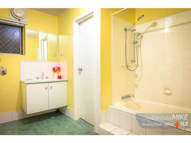 5/26 Salcott Road, Girrawheen WA 6064