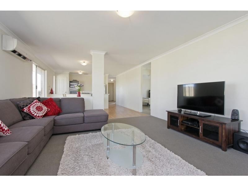 137 Waldburg Drive, Tapping WA 6065