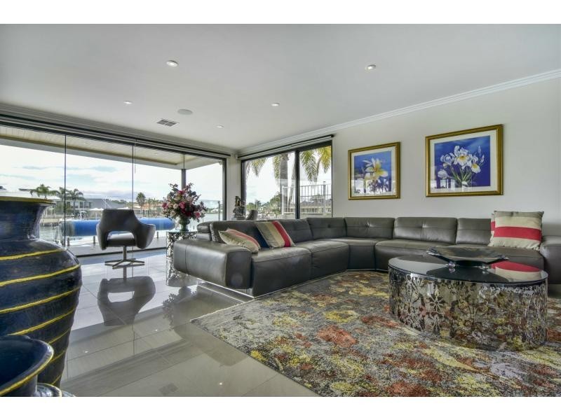 9 Fortescue Court, Dudley Park WA 6210