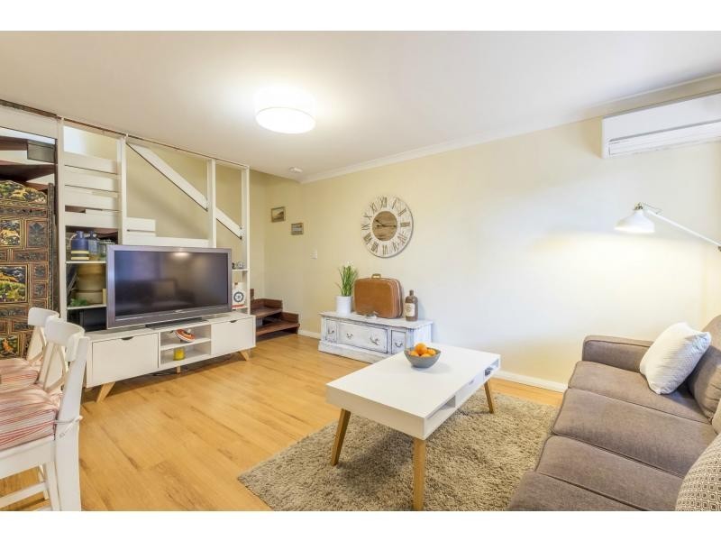 9/10 Wright Street, Highgate WA 6003