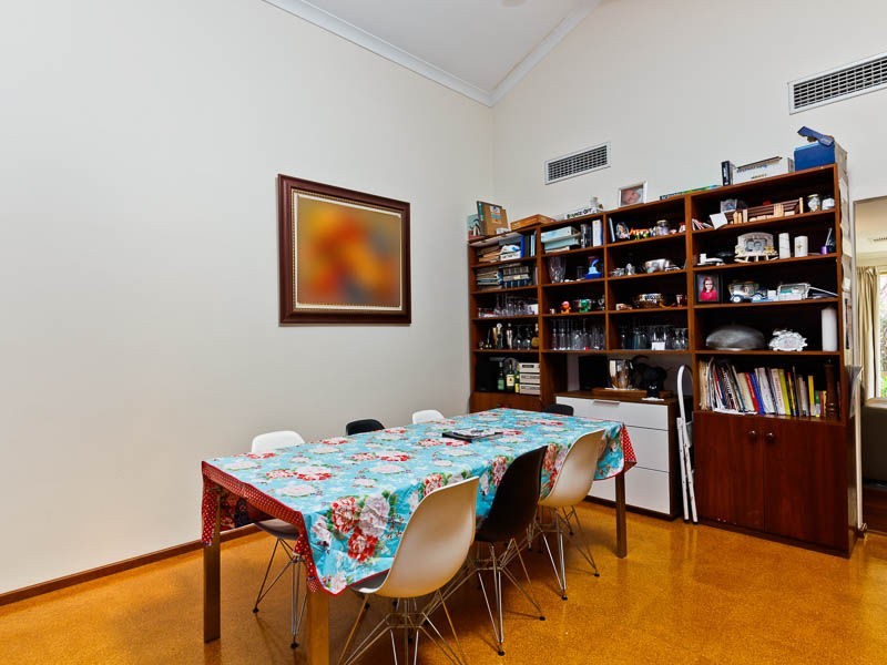 4a Strickland Road, Ardross WA 6153