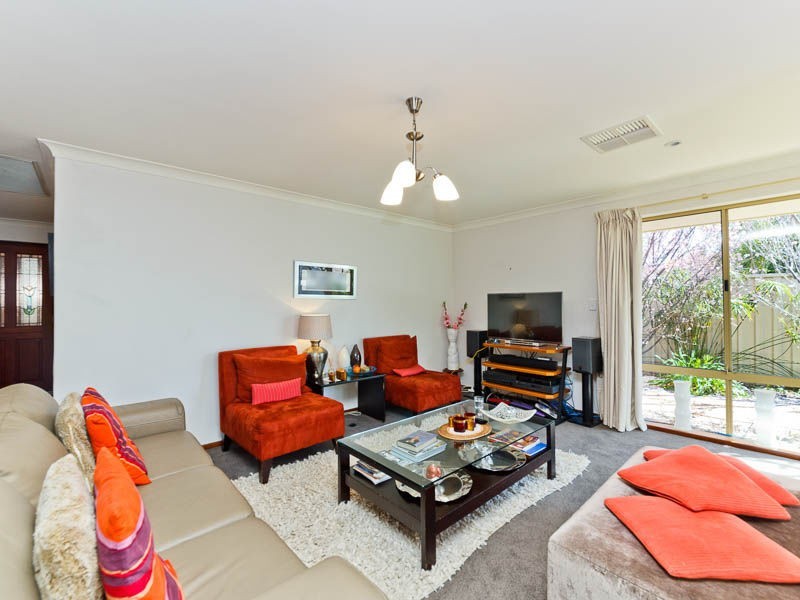 4a Strickland Road, Ardross WA 6153