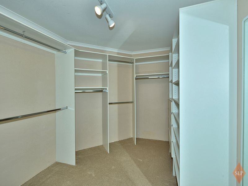 69 Pebble Beach Boulevard, Meadow Springs WA 6210