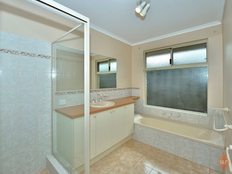 69 Pebble Beach Boulevard, Meadow Springs WA 6210