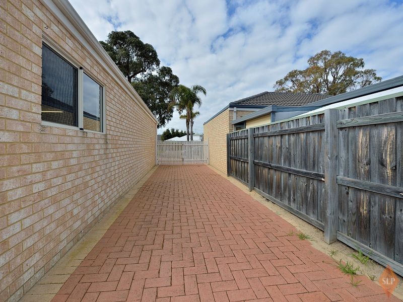 69 Pebble Beach Boulevard, Meadow Springs WA 6210