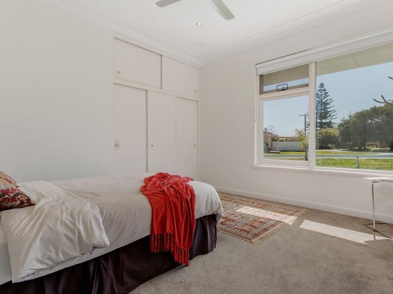 23 Waller Street, Rockingham WA 6168