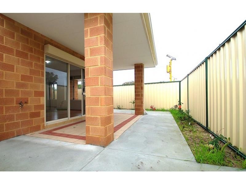 2A Simons Way, Langford WA 6147