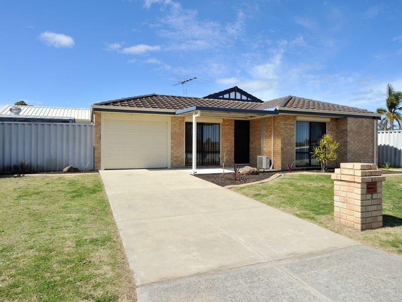 2 Huntingdale Court, Cooloongup WA 6168