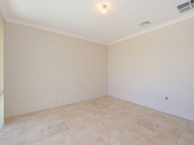 2 Huntingdale Court, Cooloongup WA 6168