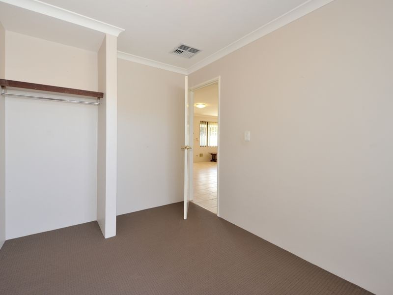 2 Huntingdale Court, Cooloongup WA 6168