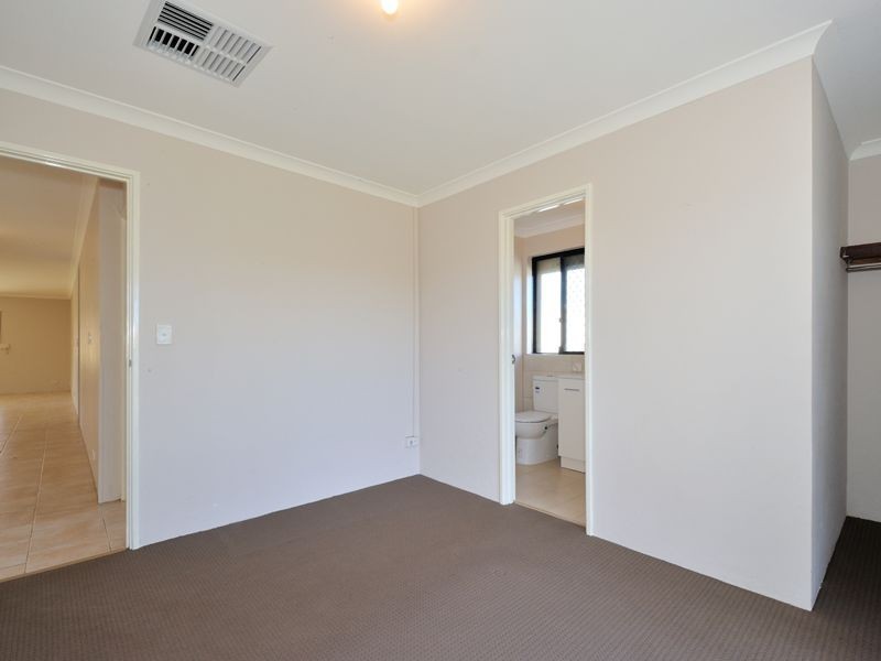 2 Huntingdale Court, Cooloongup WA 6168