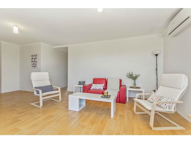 18/1 Cottonwood Drive, Baldivis WA 6171