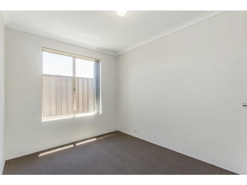 18/1 Cottonwood Drive, Baldivis WA 6171