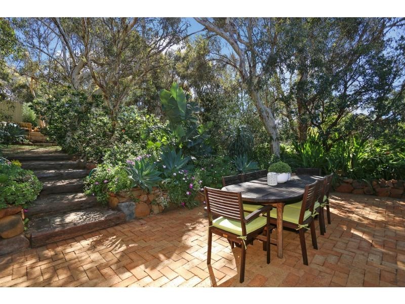 81 Amethyst Crescent, Mount Richon WA 6112