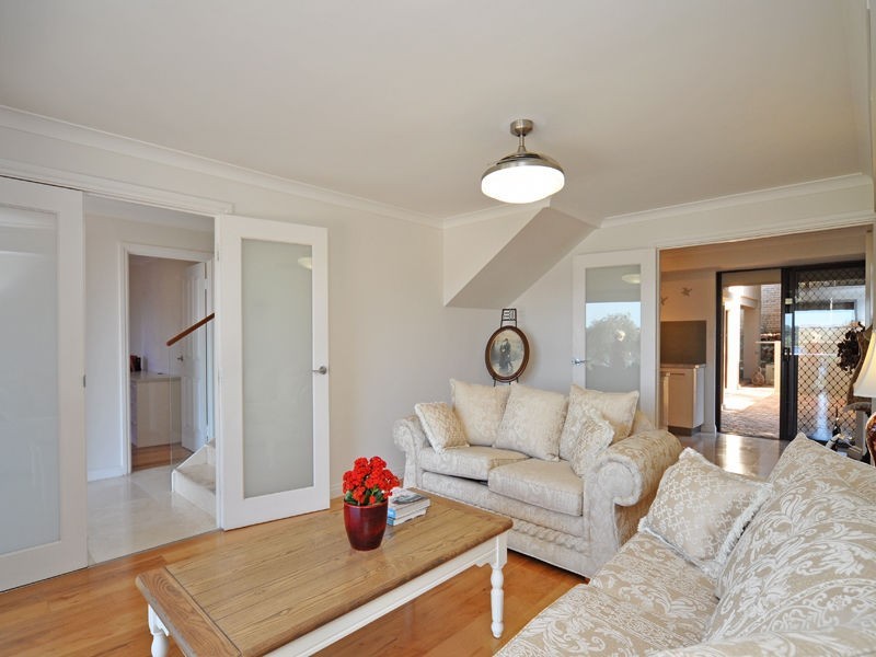 155 Edgewater Drive, Edgewater WA 6027