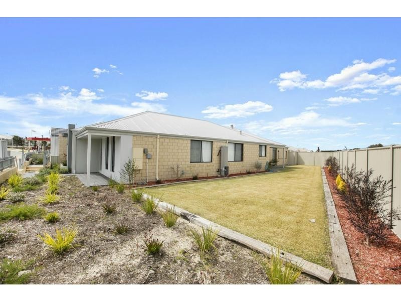 21 Pacific Promenade, Alkimos WA 6038