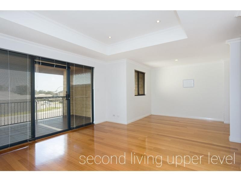 33 Susan Road, Madeley WA 6065